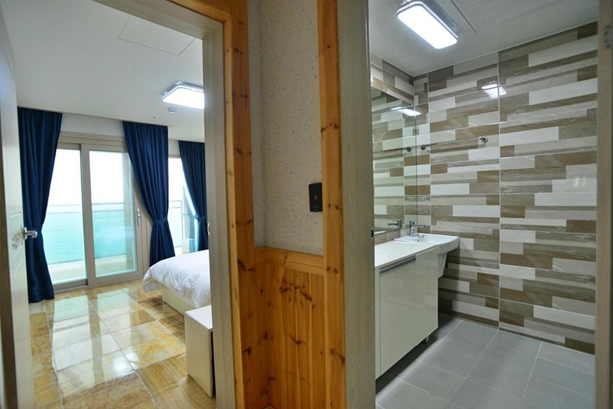 เดอะ โฟร์ ฮิลล์ Hotel เมืองเชจู ภายนอก รูปภาพ